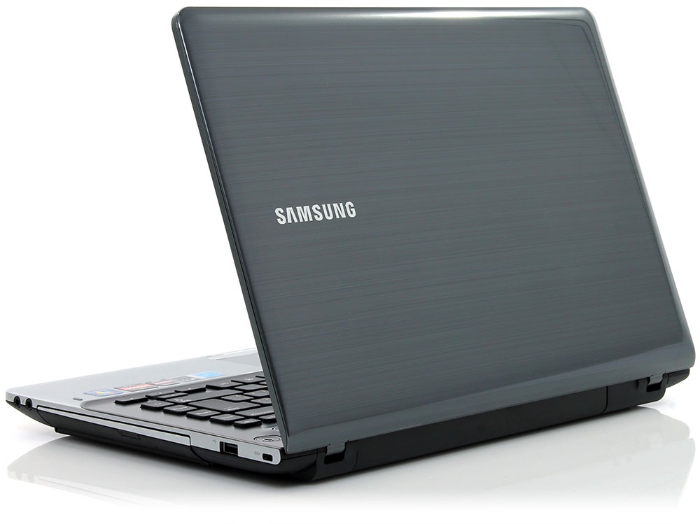Samsung detiene la venta de laptop en Europa