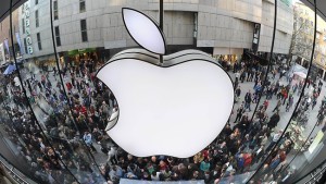 624472-apple-hit-by-anti-trust-authority-in-italy