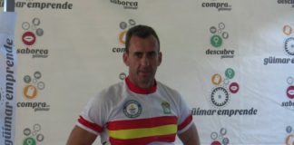 Miguel Ángel Castro supera el Record Guinness subido a una bicicleta estática