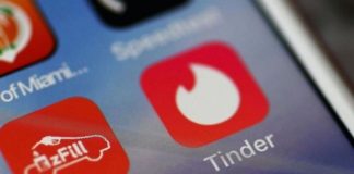 Tinder App Store