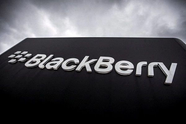 BlackBerry vende patentes cierra